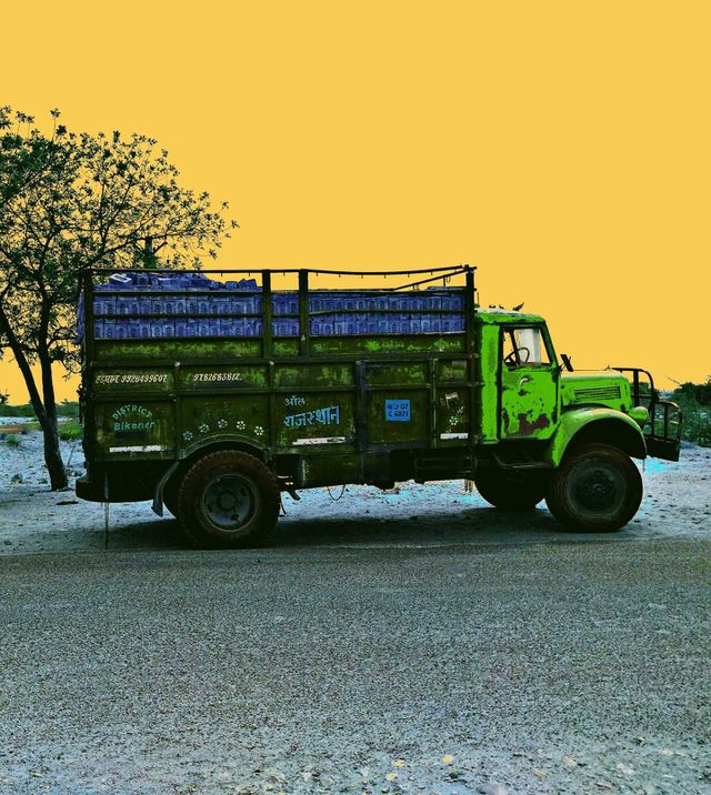 old loadingtruck