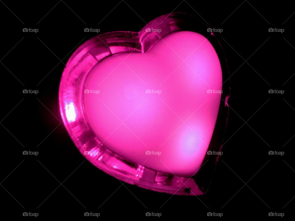 pink heart light magenta colour