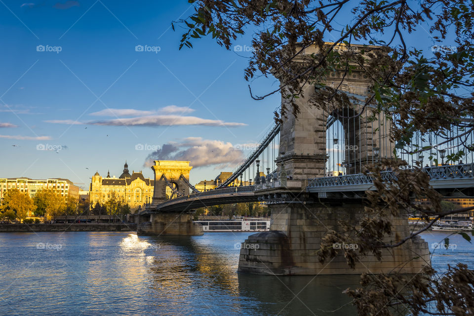 The chain bridge in autumn.