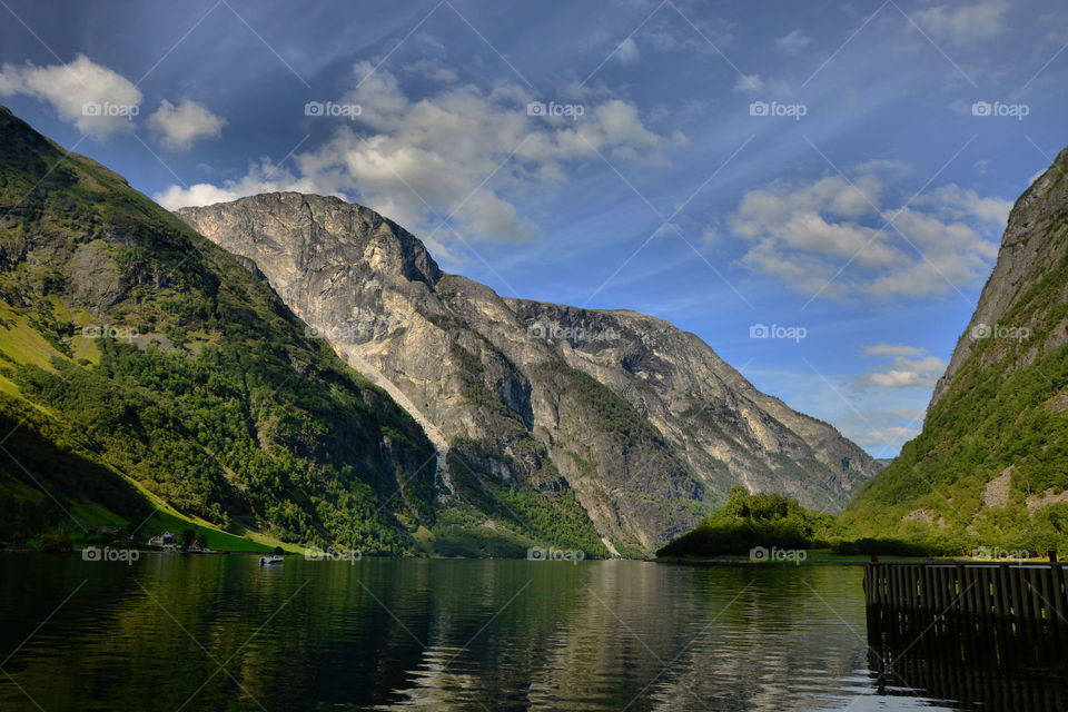 Scenic view of idyllic lake