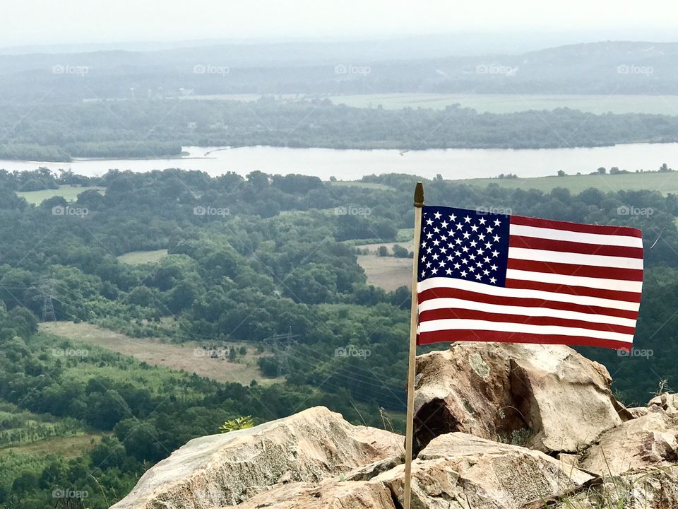Flag @ Pinnacle Mountain State Park