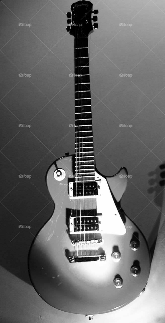 Electric guitar. Electric guitar 