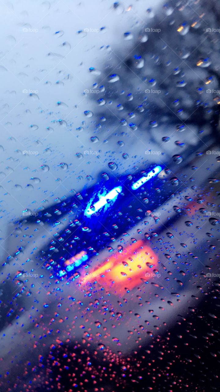 Beautiful Rain and Car Light⭐️💦