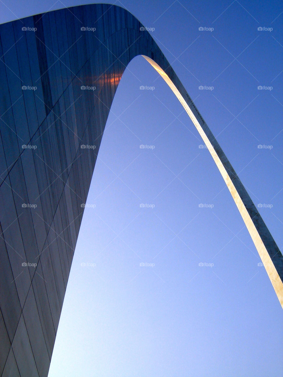 statue landmark arch st louis missouri by refocusphoto