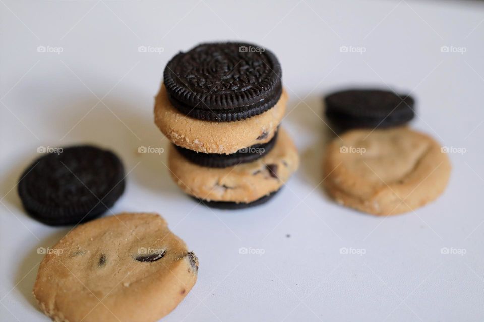 Choc chip vs chocolate cookies