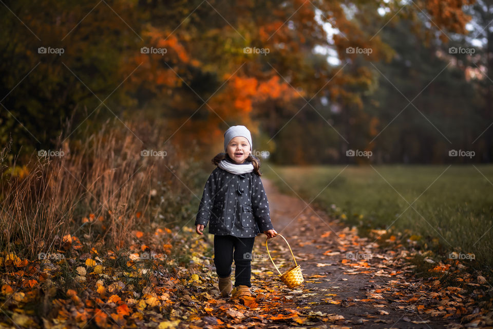Beautiful little girl in nature 