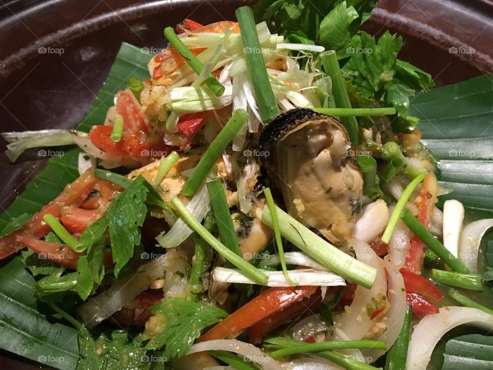 Spicy seafood salad 