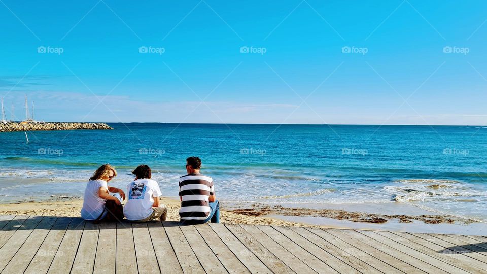 Relaxing with friends at the beach!