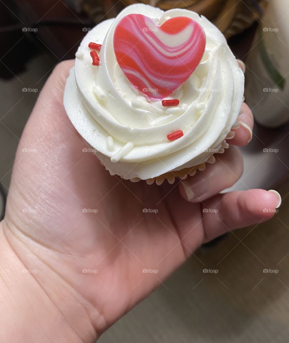 Valentine cupcake 