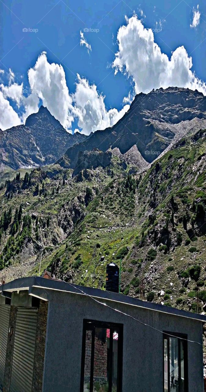 A most beautiful and attractive view of the mountains.