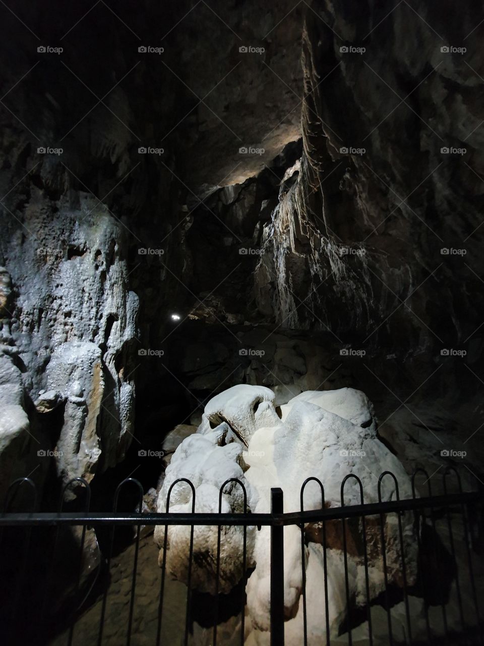 poole's cavern