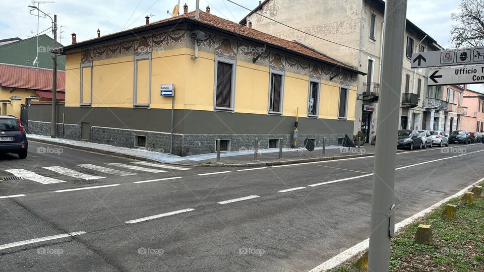 casa senza balconi