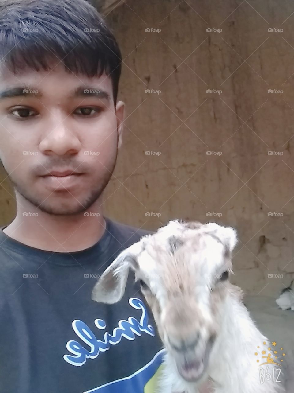 Selfie with 🐐 Goat