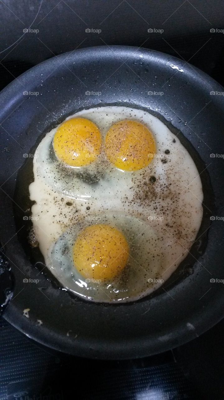 Smiling Eggs