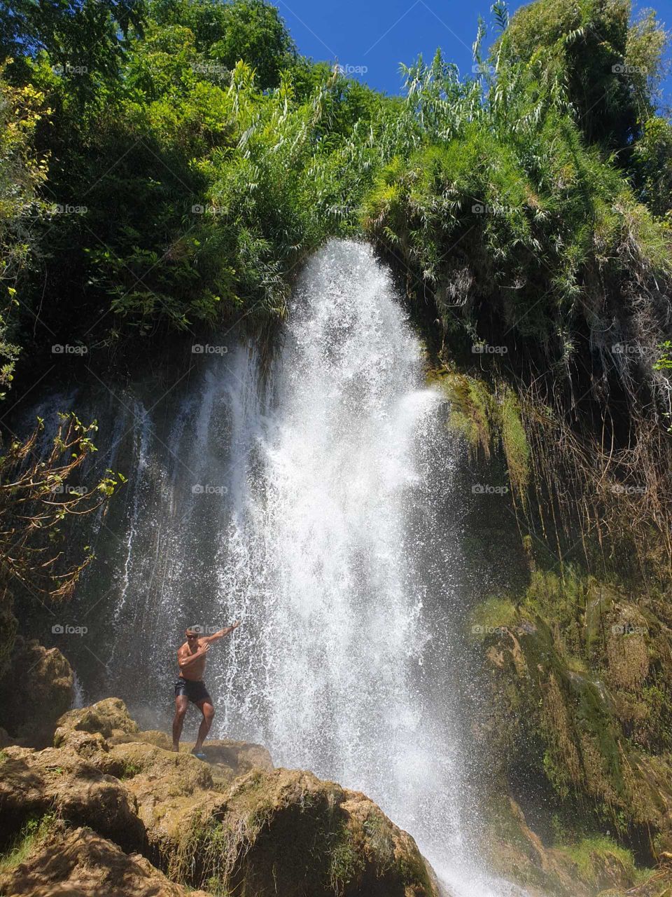 Nature#waterfalls#greengrass#human