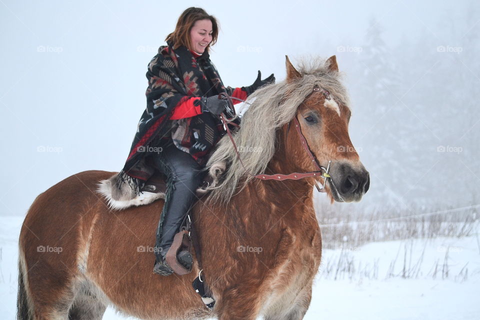 Woman on her horse 