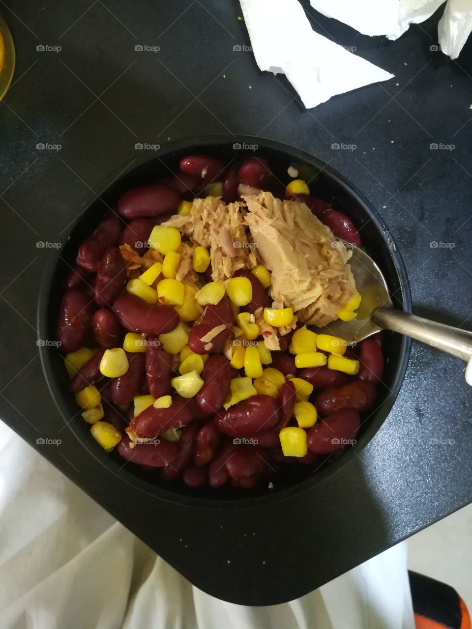 red kidney beans mixed with corn and tuna