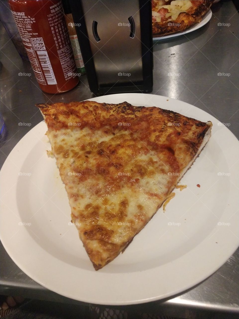 single slice of cheese pizza
