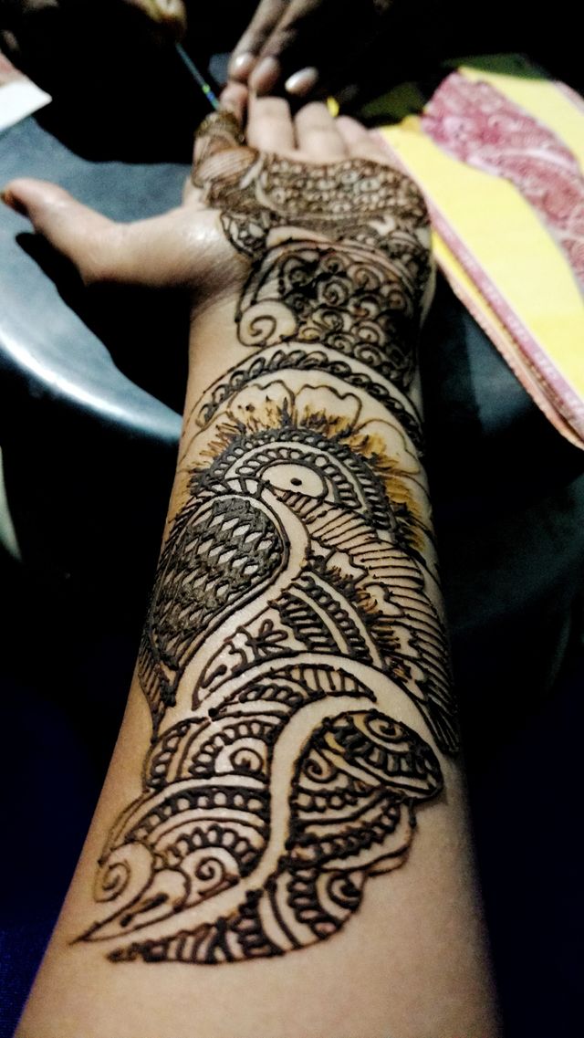 Mehandi on hand in India