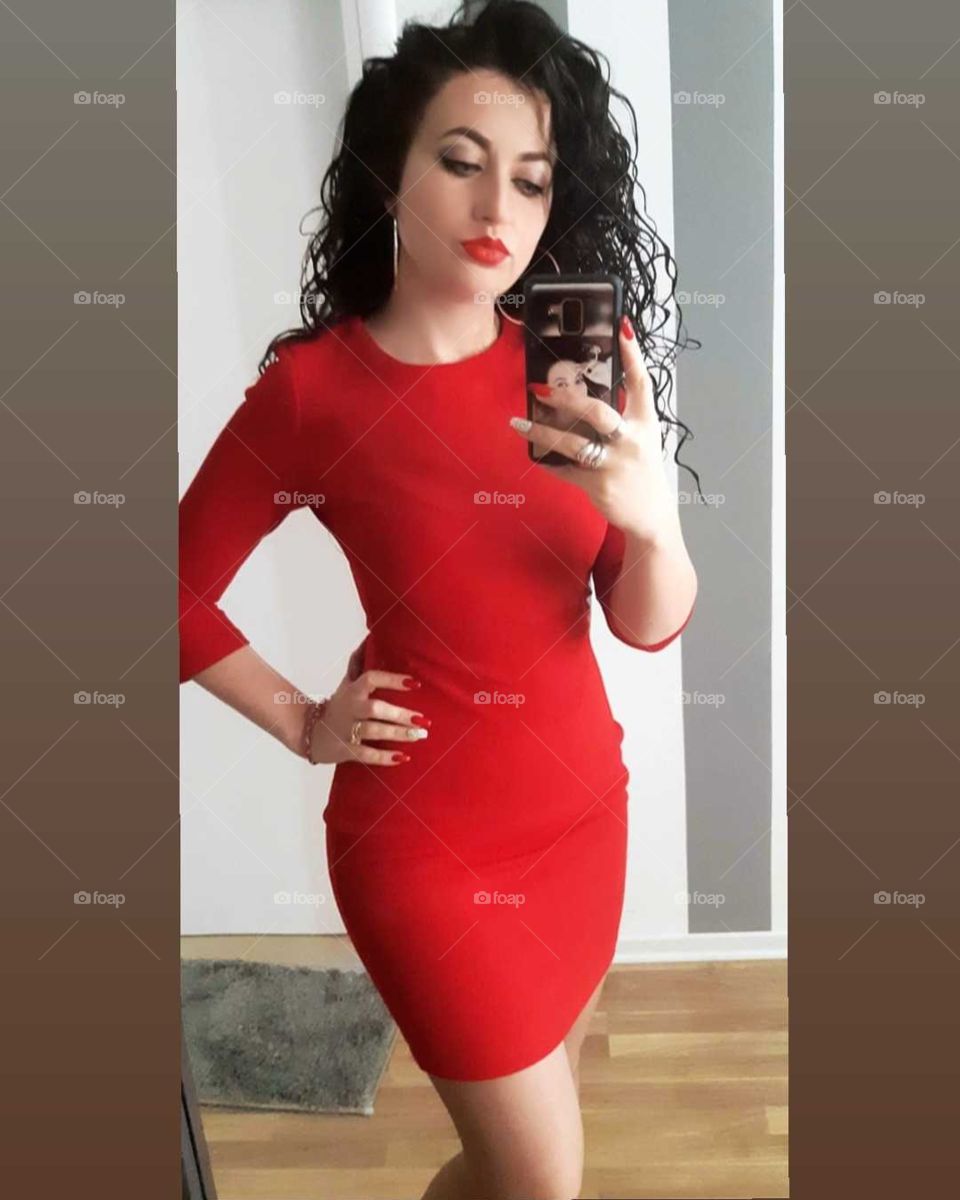 #me#yestarday#with#my#red#dress#favcolor#mirrorselfie#photo#of#the#day#redlips#make#me#feel#sexy#
