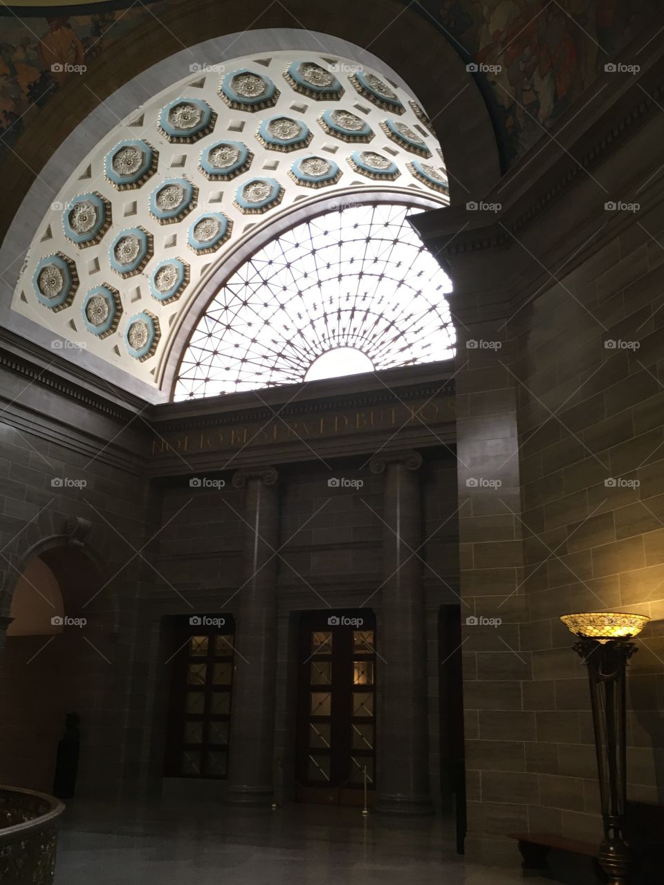 Elegant Window Structure 