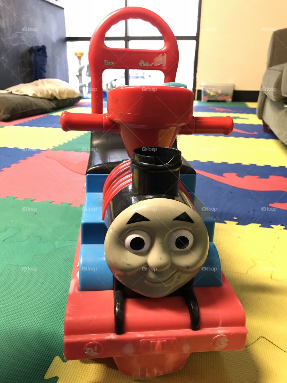 Thomas kids train