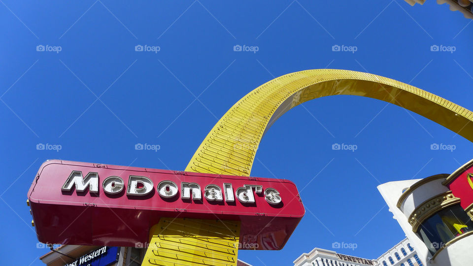 McDonalds Golden arch sign