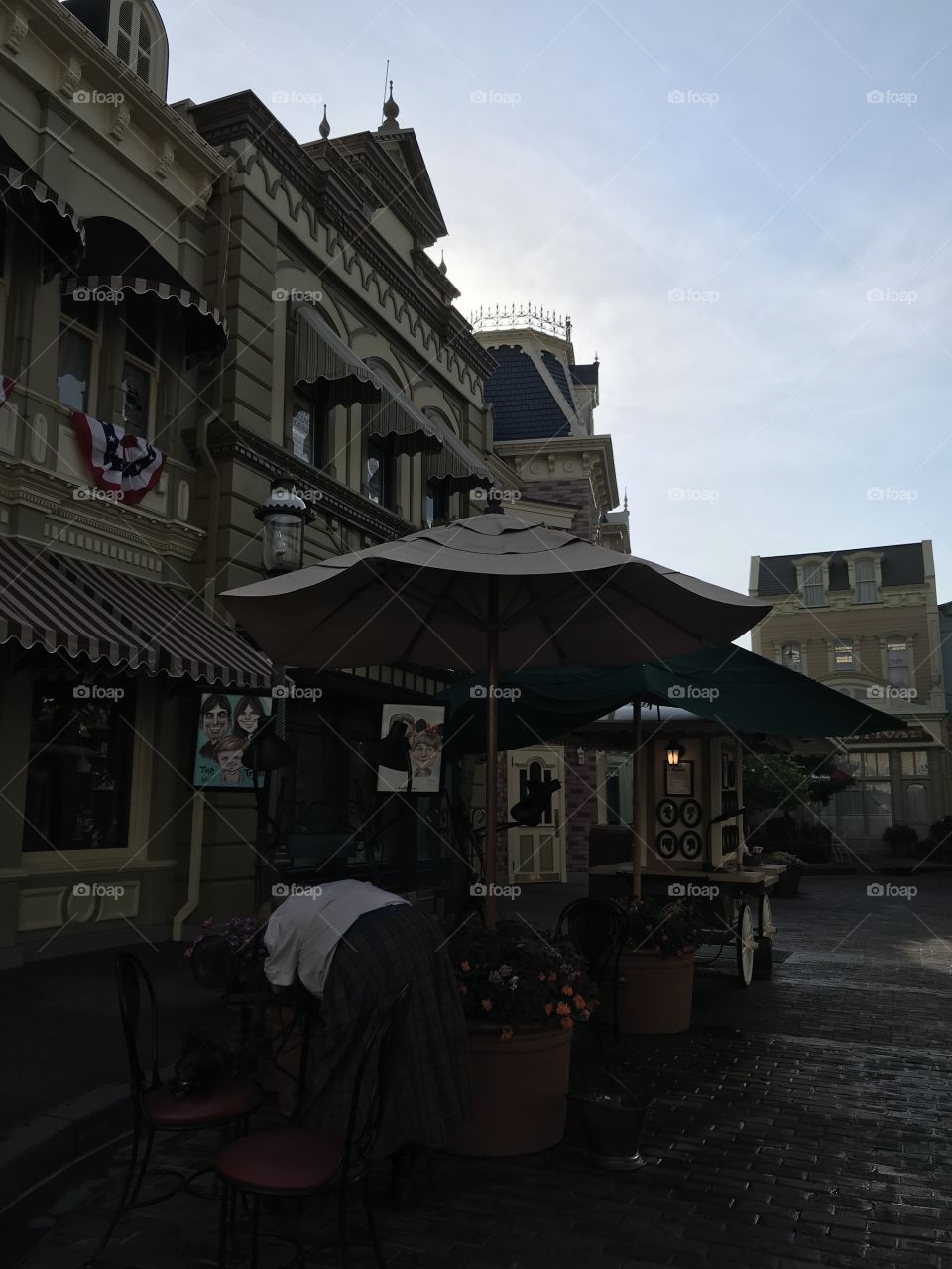 #day72 Everyday Disney World in Orlando Florida.  I have been lost on Disney Properties consecutively since 4/3/19!  You can find it on https://www.facebook.com/selsa.susanna or on IG SelsaCamacho YT SelsaSusanna • Magic Kingdom 6/13/19 Thursday