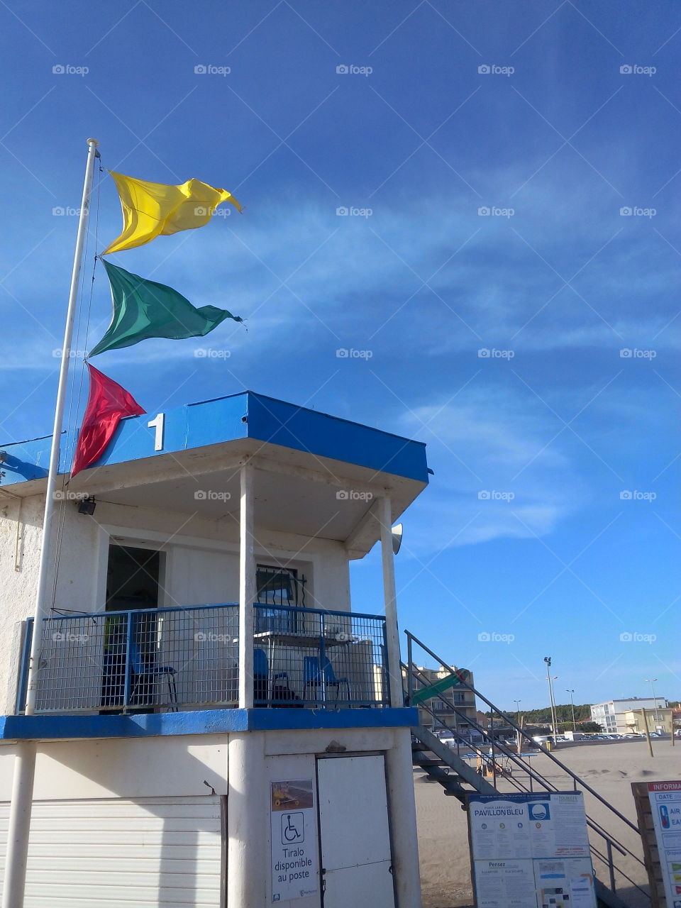 France - Beach - Lifeguard station - Flags