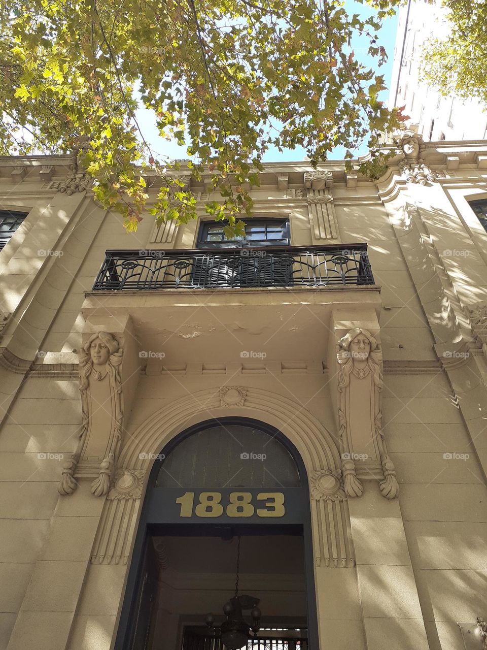 edificio antiguo de la ciudad