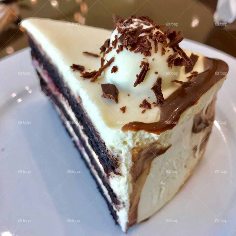 Cake 
Blueberry
Creamy
Cream
Yum cake
Delicious cake