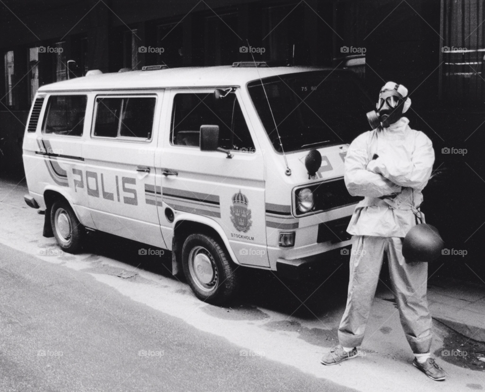 car helmet van police by MagnusPm