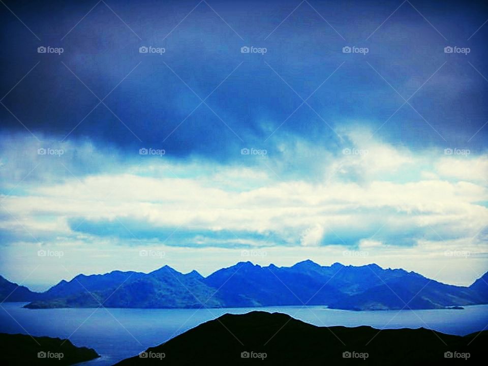 Blue Mountains Blue Sky