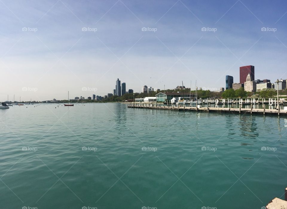 Chicago skyline Lake Michigan 
