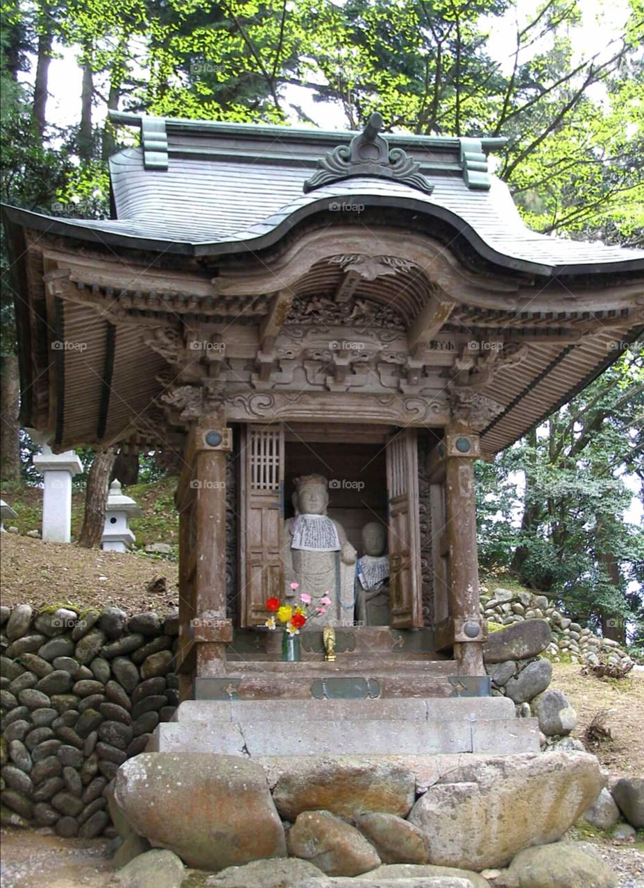 Shrine1