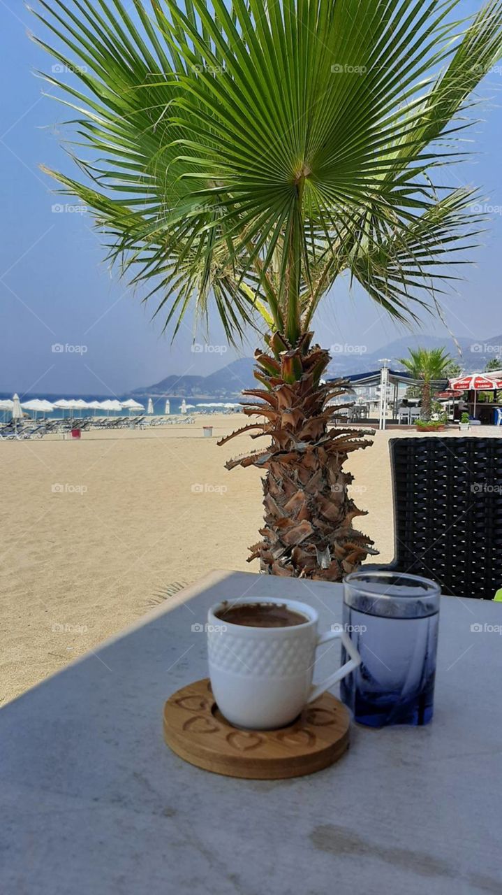 Coffee at the Kleopatra beach