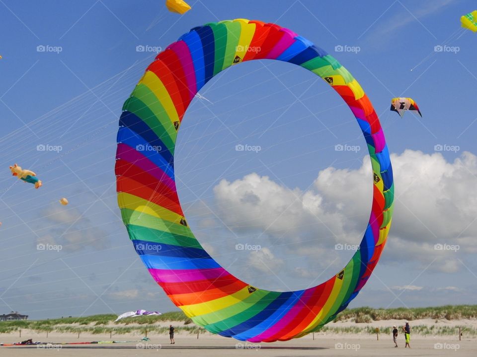 Rainbow Wheel Kite