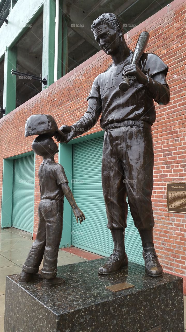 Fenway Park - Ted Williams statue