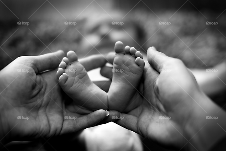 baby feet by Weathers71