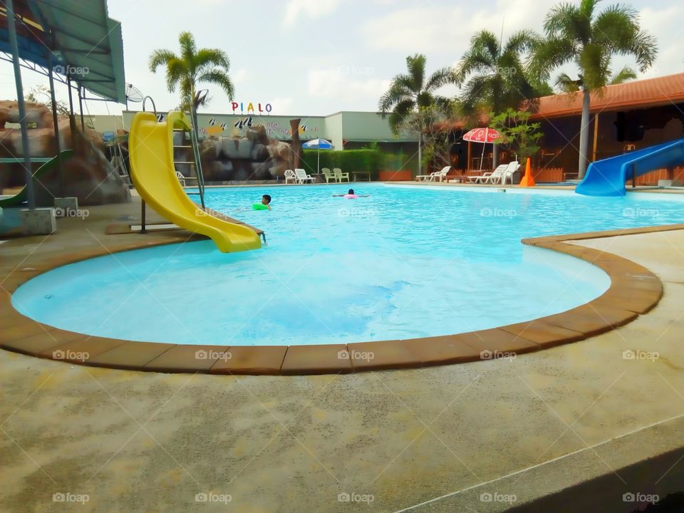 swimming pool