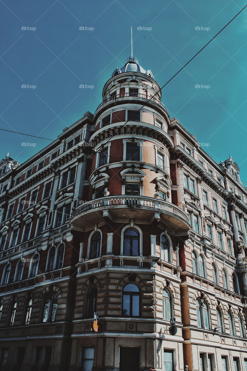 Windows around the world