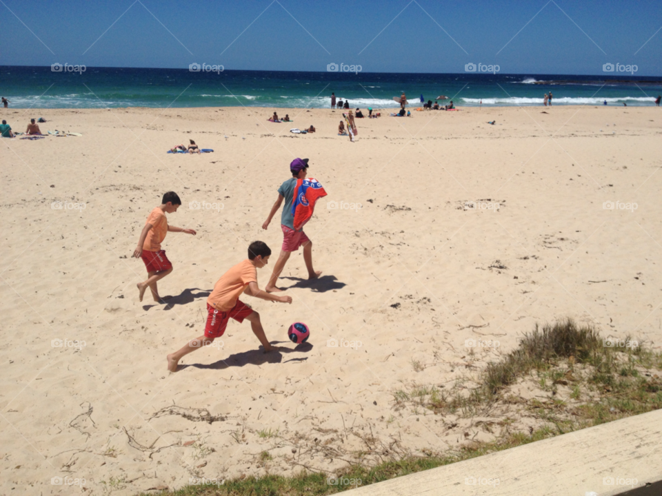 ulladulla beach ocean sunny by splicanka
