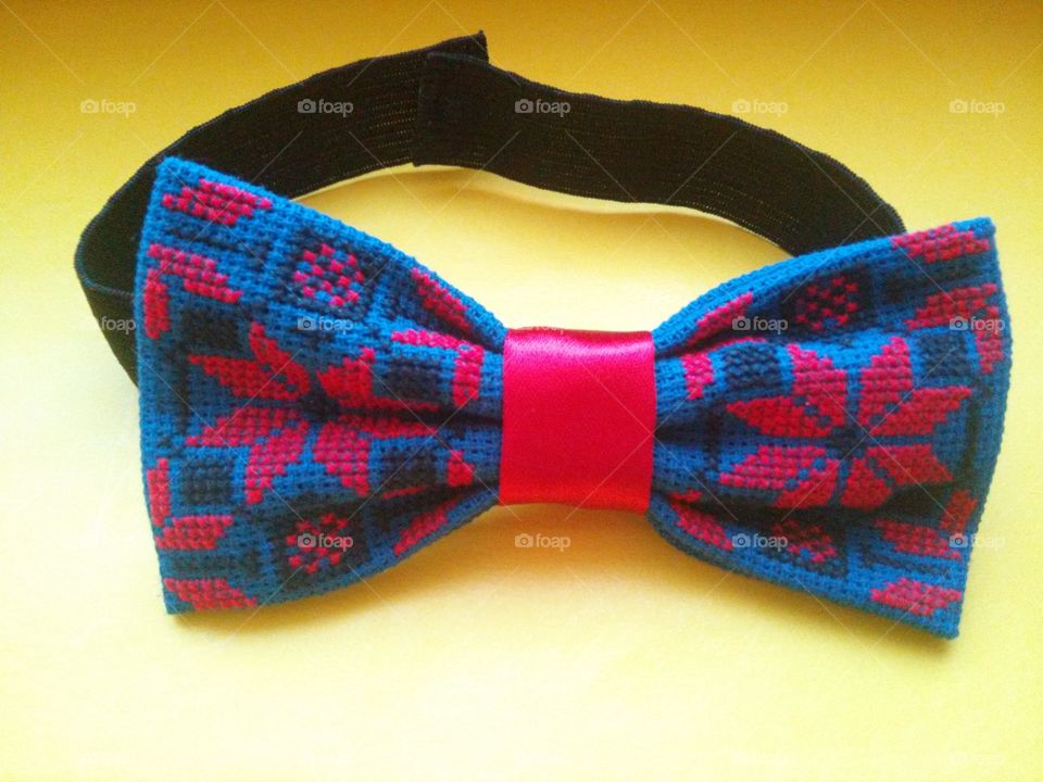 bow tie in Ukranian style