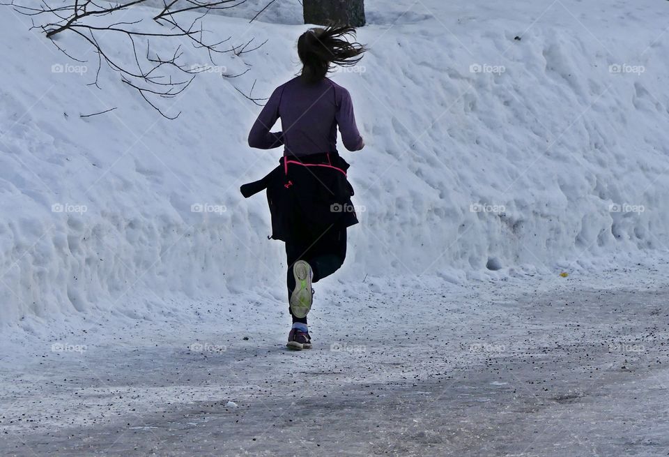 Staying in good shape - Running is a very good way to stay in shape not only in the summertime but also in the winter time