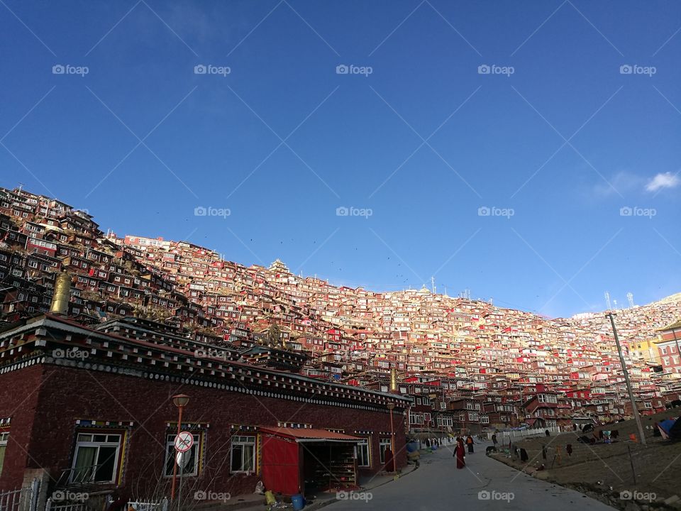 Se Da Buddhist Monastery and School in Sichuan Province, China.

Se Da is currently the largest Tibetan Buddhist school in the world and not open to westerners.