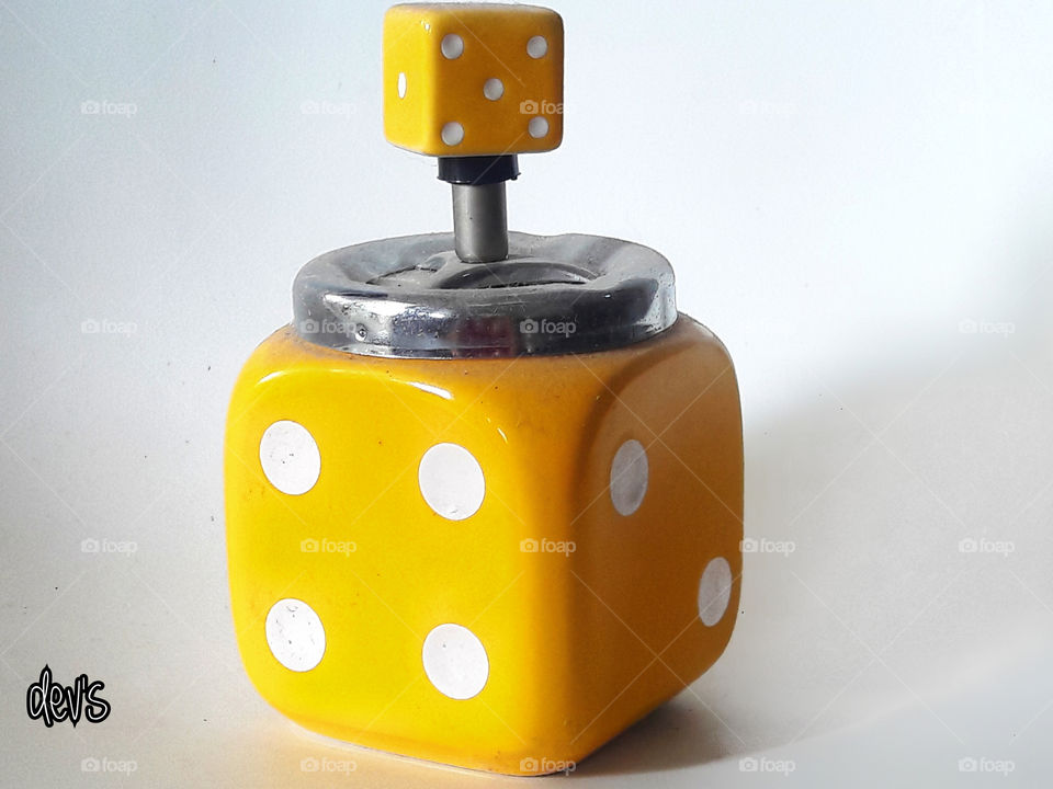 There are times when silence is golden. But at other times, silence is just an ordinary yellow