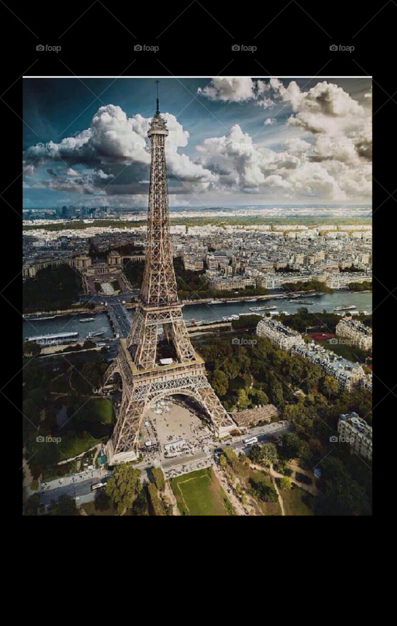 This is beautiful pictures contains landscape look which can be used for wallpaper, magazines, Scene, dreamy Place, tourist place, natural beauty, attractive look, Having iron tomb gift given by America  metro city Paris excellent condition editorial