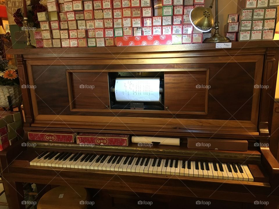 Old player piano
