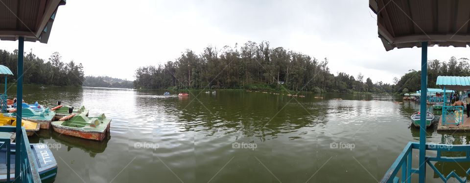 river boating 