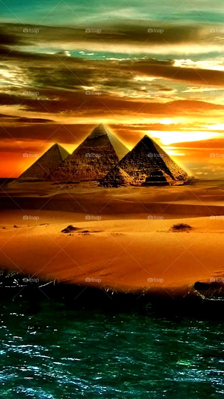 magnífica  pirâmides